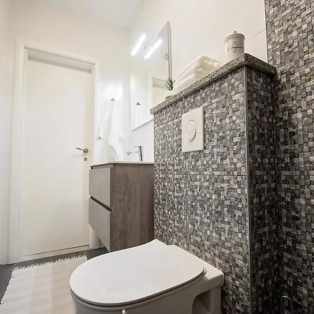 Duka With Heated Private Pool, Makarska Region Petricevici